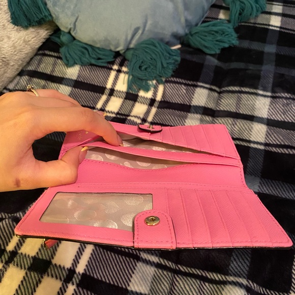 Kate Spade New Pink Wallet - Picture 4 of 4
